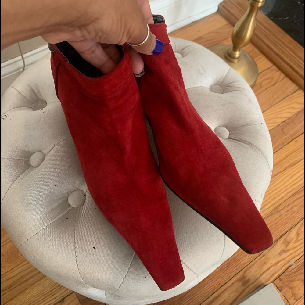 Saks fifth avenue super soft suede bootie❤️